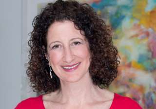 Twitter's Asia-Pacific head Aliza Knox quits -... Twitter's Asia-Pacific head Aliza Knox quits -...