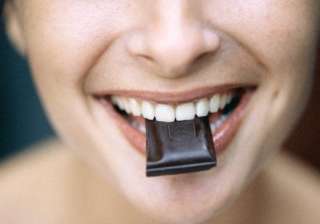 Eat lots of dark chocolates to reverse ageing - India TV Eat lots of dark chocolates to reverse ageing - India TV
