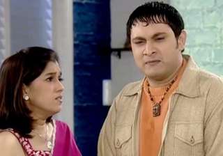 rosesh sarabhai mothers day rap for maya sarabhai - India TV rosesh sarabhai mothers day rap for maya sarabhai - India TV