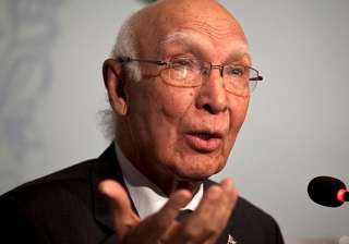 File pic of Pak diplomat Sartaj Aziz - India TV File pic of Pak diplomat Sartaj Aziz - India TV