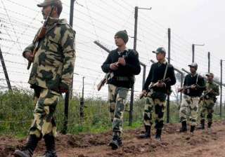 Firing by BSF on cattle smugglers was a fake... Firing by BSF on cattle smugglers was a fake...