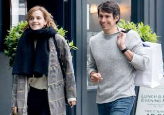 Emma Watson wants to break tradition and propose... Emma Watson wants to break tradition and propose...