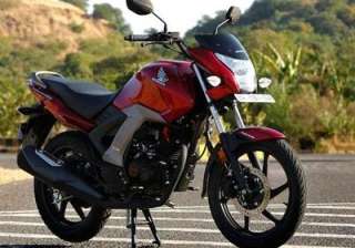 Honda unseats Bajaj as No-2 bikes-maker - India TV Honda unseats Bajaj as No-2 bikes-maker - India TV