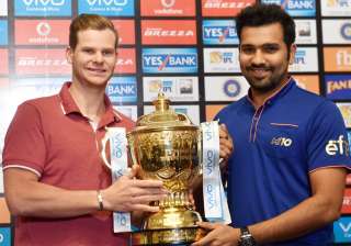 Rohit Sharma and Steve Smith pose with the IPL 10... Rohit Sharma and Steve Smith pose with the IPL 10...