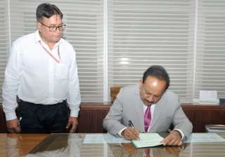 Harsh Vardhan taking charge as Minister of... Harsh Vardhan taking charge as Minister of...
