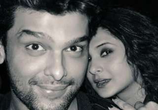 Kushal Tandon, Jennifer Winget - India TV Kushal Tandon, Jennifer Winget - India TV