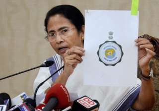 Mamata Banerjee speaks to reporters in in Kolkata... Mamata Banerjee speaks to reporters in in Kolkata...