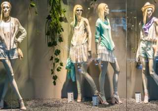 ‘Dangerously thin’ mannequins promote unrealistic - India TV ‘Dangerously thin’ mannequins promote unrealistic - India TV