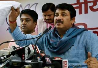 Delhi BJP Manoj Tiwari speaks to media in New... Delhi BJP Manoj Tiwari speaks to media in New...