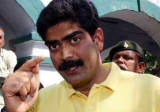 CBI questions ex-RJD MP Shahabuddin in Rajdeo... CBI questions ex-RJD MP Shahabuddin in Rajdeo...