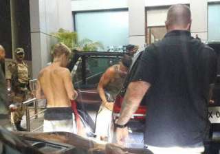 Justin Bieber leaves India early, was it the heat... Justin Bieber leaves India early, was it the heat...