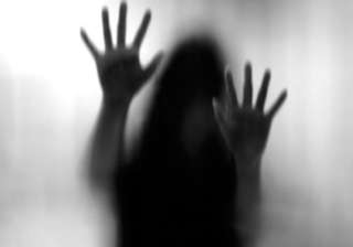 15-year-old girl gang-raped in bus in Tamil Nadu... 15-year-old girl gang-raped in bus in Tamil Nadu...