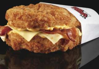 KFC chicken sandwich into space - India TV KFC chicken sandwich into space - India TV