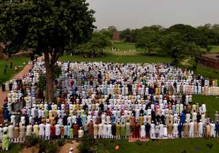 Country celebrates Eid today PM Modi, President... Country celebrates Eid today PM Modi, President...