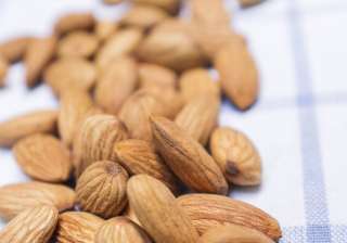 almonds - India TV almonds - India TV