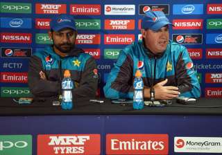 Pakistan captain Sarfraz Ahmed and coach Mickey... Pakistan captain Sarfraz Ahmed and coach Mickey...