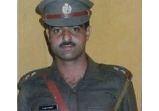 File pic of Deputy SP Md Ayub Pandit - India TV File pic of Deputy SP Md Ayub Pandit - India TV