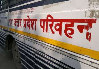 UP: 8 dead, 35 injured after bus falls into river... UP: 8 dead, 35 injured after bus falls into river...
