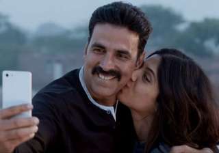 Toilet: Ek Prem Katha Akshay Kumar bhumi Pednekar... Toilet: Ek Prem Katha Akshay Kumar bhumi Pednekar...