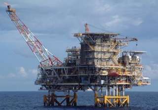 Iran signs Farzad-B gas field deal with Russian... Iran signs Farzad-B gas field deal with Russian...