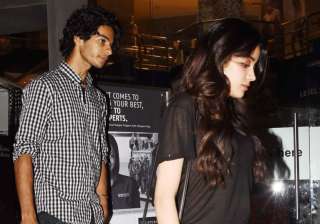 Jhanvi Kapoor, Ishaan Khattar - India TV Jhanvi Kapoor, Ishaan Khattar - India TV