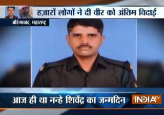 Maharashtra jawan martyred in J&K cremated on... Maharashtra jawan martyred in J&K cremated on...