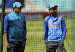 A file image of Virat Kohli and Anil Kumble. -... A file image of Virat Kohli and Anil Kumble. -...