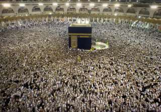 Pilgrims at the Grand Mosque in Mecca during the... Pilgrims at the Grand Mosque in Mecca during the...