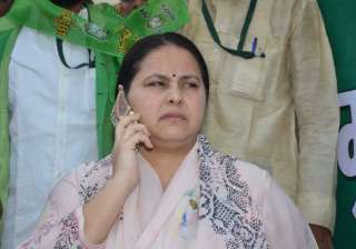 I-T slaps Rs 10,000 fine on Misa Bharti for... I-T slaps Rs 10,000 fine on Misa Bharti for...