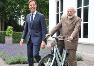 Dutch PM Mark Rutte gifts a bicycle to Narendra... Dutch PM Mark Rutte gifts a bicycle to Narendra...