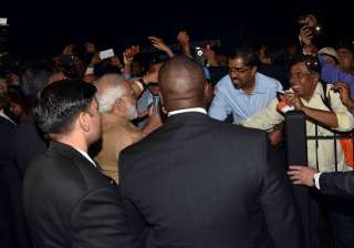 Indians in US want Modi to raise H-1B visa issue... Indians in US want Modi to raise H-1B visa issue...