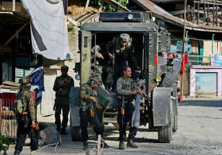 Six policemen, two civilians and one militant... Six policemen, two civilians and one militant...