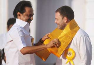 DMK's MK Stalin hosts tea party for Rahul Gandhi ... DMK's MK Stalin hosts tea party for Rahul Gandhi ...