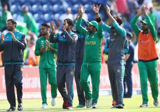 Sarfraz Ahmed (C) the captain of Pakistan on a... Sarfraz Ahmed (C) the captain of Pakistan on a...
