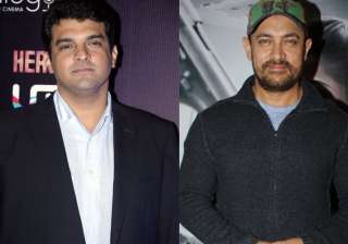 Aamir Khan teams up with Siddharth Roy Kapur for... Aamir Khan teams up with Siddharth Roy Kapur for...