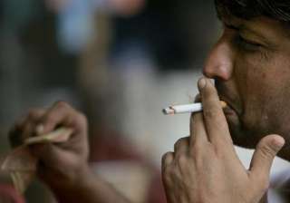 smoking india tobacco - India TV smoking india tobacco - India TV