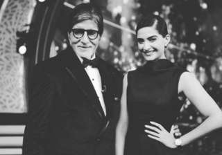 Sonam Kapoor, Amitabh Bachchan - India TV Sonam Kapoor, Amitabh Bachchan - India TV