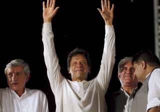 Nawaz Sharif's party accuses Imran Khan of... Nawaz Sharif's party accuses Imran Khan of...