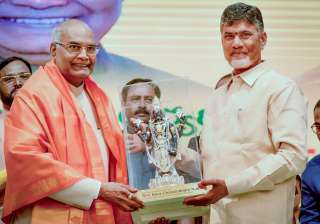 Kovind likens Constitution to Gita, Quran, Bible ... Kovind likens Constitution to Gita, Quran, Bible ...