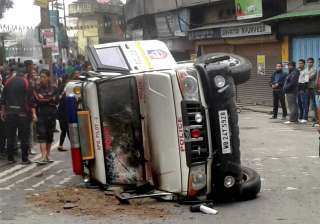 Darjeeling unrest: 3 killed, toy station set... Darjeeling unrest: 3 killed, toy station set...