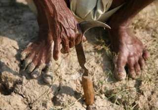 Issue of farmers’ suicide can’t be dealt with... Issue of farmers’ suicide can’t be dealt with...