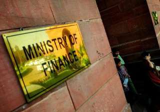 Govt asks businesses to register under GST by... Govt asks businesses to register under GST by...