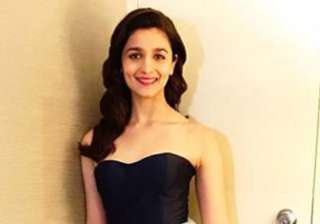 alia bhatt iifa awards 2017 - India TV alia bhatt iifa awards 2017 - India TV