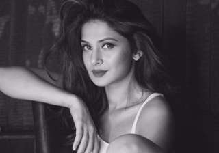 Jennifer Winget Bipasha Basu - India TV Jennifer Winget Bipasha Basu - India TV