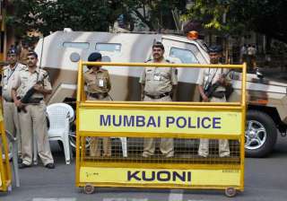 Jail guard held by crime branch in connection... Jail guard held by crime branch in connection...