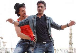 Nawazuddin Siddiqui, Tiger Shroff Nawazuddin Siddiqui, Tiger Shroff