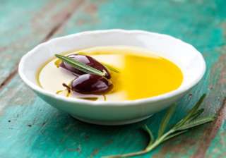 olive oil myths - India TV olive oil myths - India TV