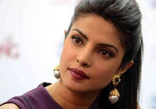 priyanka chopra trolled for lip job - India TV priyanka chopra trolled for lip job - India TV