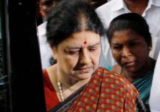 CCTV records of VIP treatment given to Sasikala... CCTV records of VIP treatment given to Sasikala...