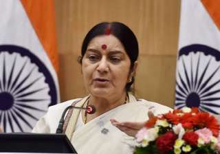 Sushma Swaraj slammed Sartaj Aziz for not... Sushma Swaraj slammed Sartaj Aziz for not...